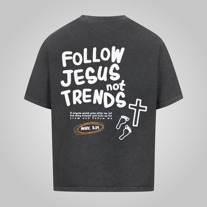 Follow Jesus - Oversized Shirt